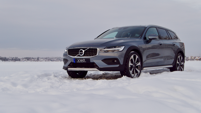 Illustration for article titled The 2020 Volvo V60 Cross Country Is The Anti-Crossover